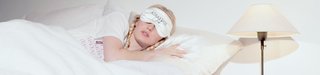 Artículo sobre un ritual de un minuto antes de dormir: Blond Absolu de Kerastase