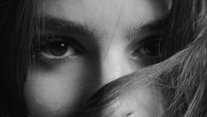 Artículo sobre el cabello de tus sueños: Sérum Nocturno 8H Magic de Kerastase