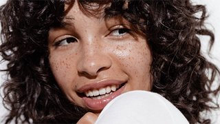 Un stop a la caida para todos - Media Item | Kerastase